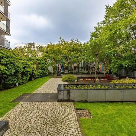 Leszczynska, Powisle アパート ワルシャワ