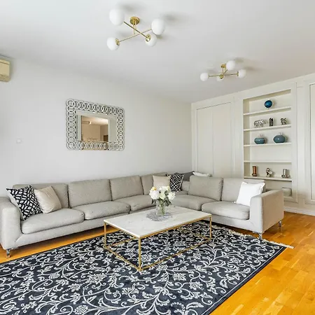 Leszczynska, Powisle *