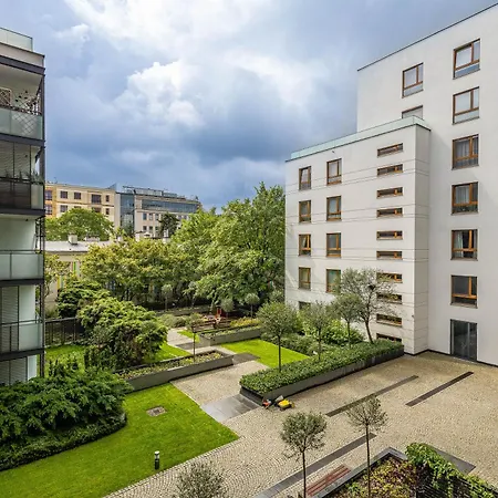 Leszczynska, Powisle Varsavia